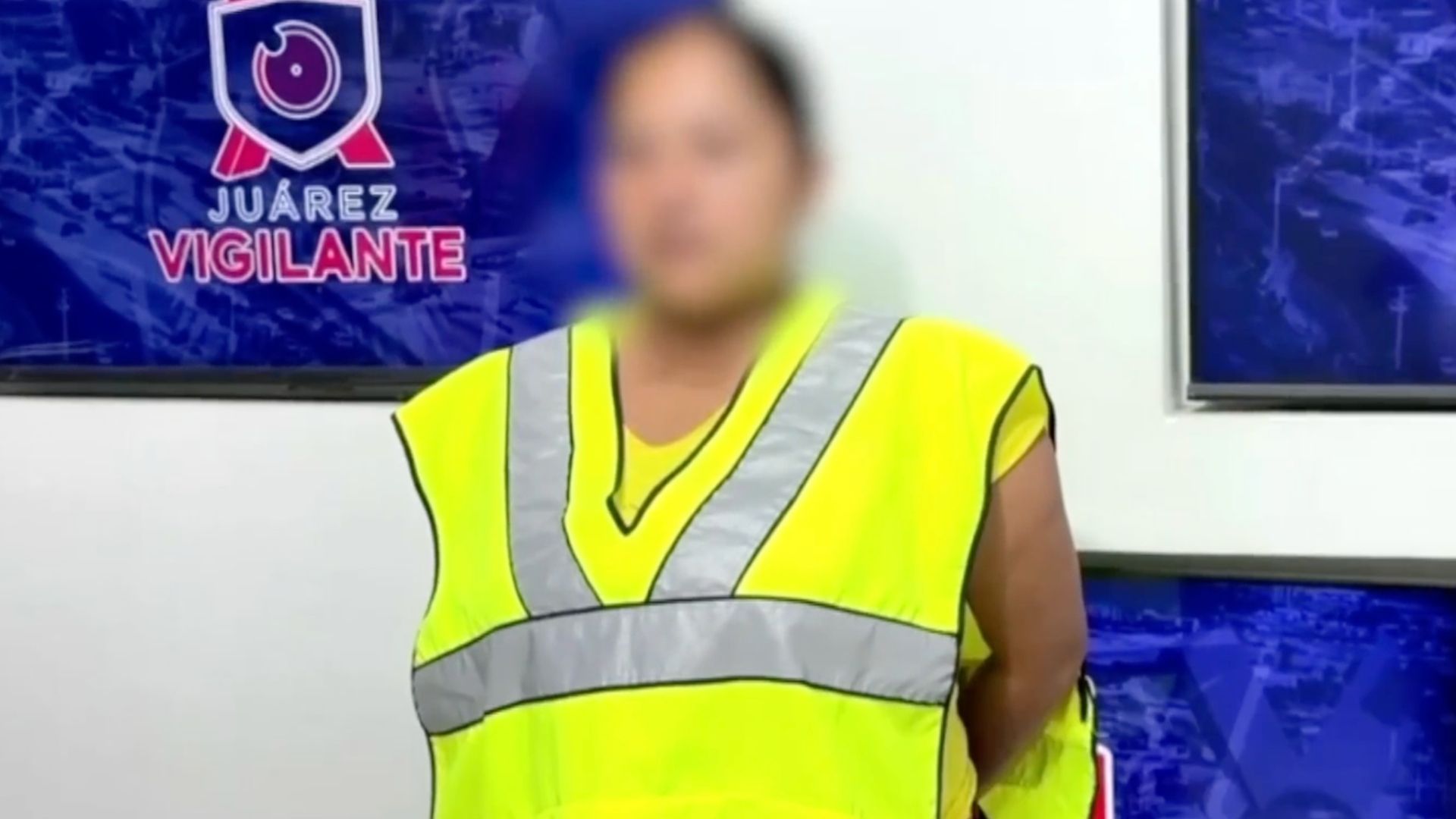 Madre de menor encadenado detenida